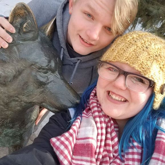 Meet your Posher, Makayla - Picture 1 of 1